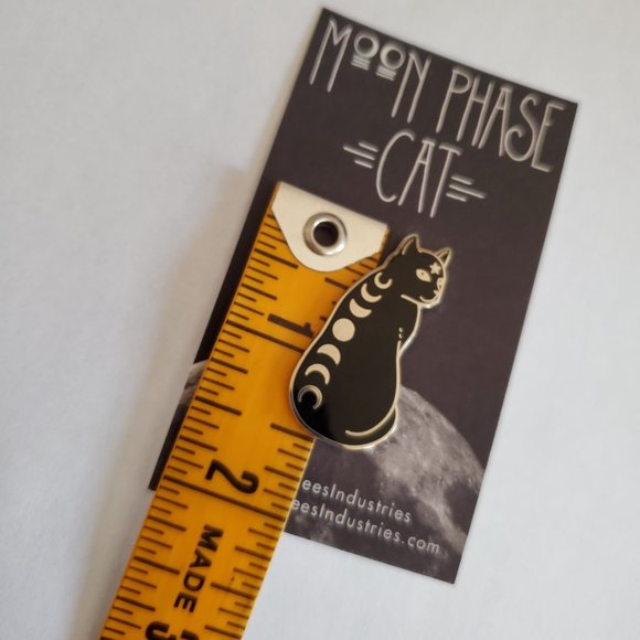 Enamel Pin - Moon Phase Cat - Picture 5 of 8